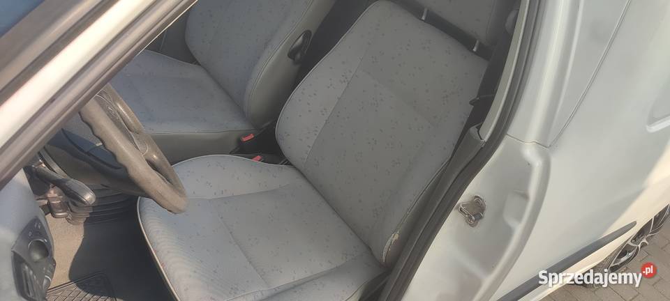 VW CADDY 19 SDI187 ciężarowy z Niemiec Rok produkcji 2000