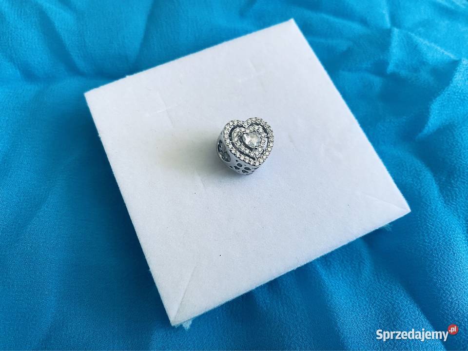 nowa wysadzana cyrkoniami zawieszka charms beads Gdynia