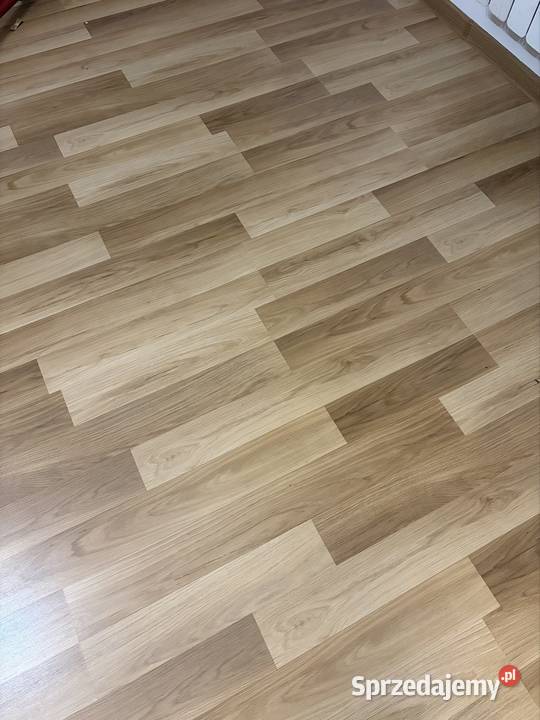 Panele podłogowe laminowane Ksawerów