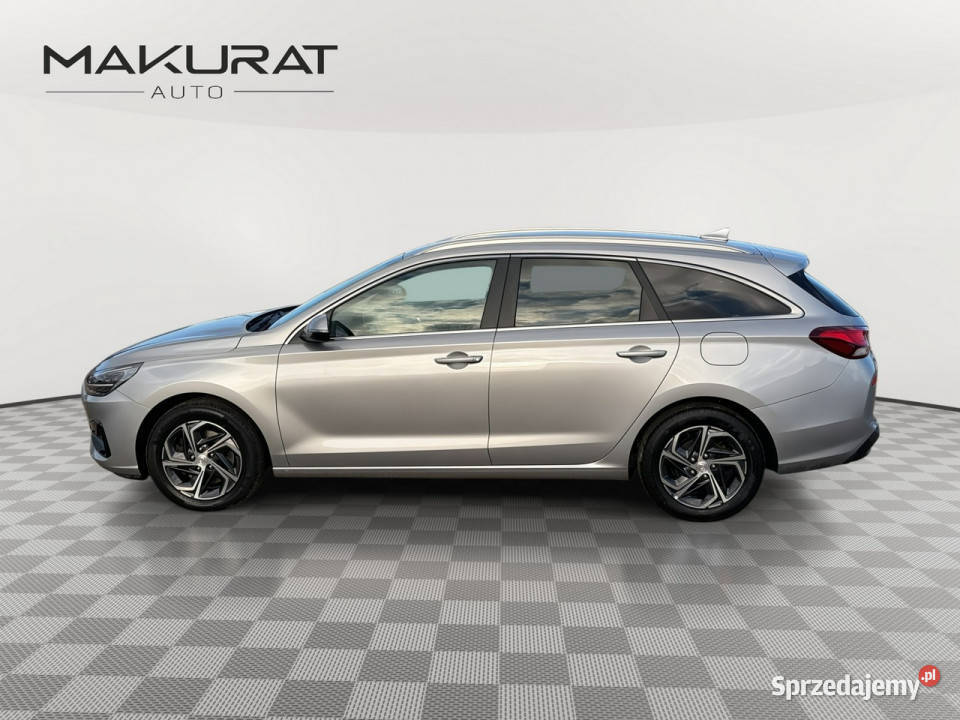 Hyundai i30 NO8019X16 D Comfort Kcofania 2 stref Rok produkcji 2021 Pępowo