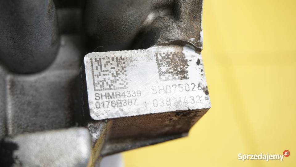 CORSA E ADAM 10 TURBO 17r 116 B10XFT glowica Głowice cylindrów Suków