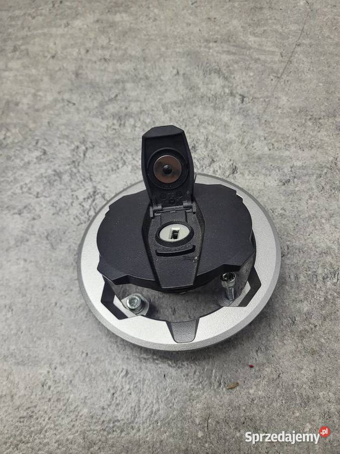 Kawasaki Z900 Z 900 2025 wlew paliwa korek Korki wlewu Nowy Tomyśl