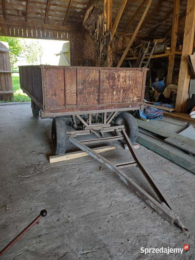 Przyczepa rolnicza uszkodzony Sędziszów