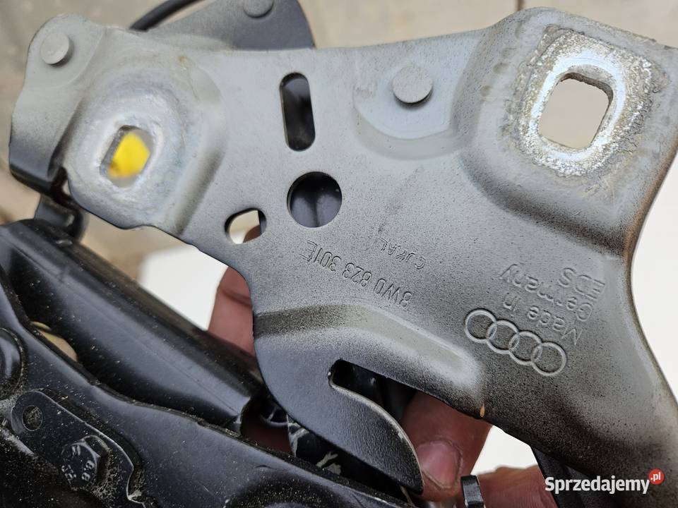 AUDI A4 B9 8W0 ZAWIAS MASKI LEWY NABÓJ wielkopolskie