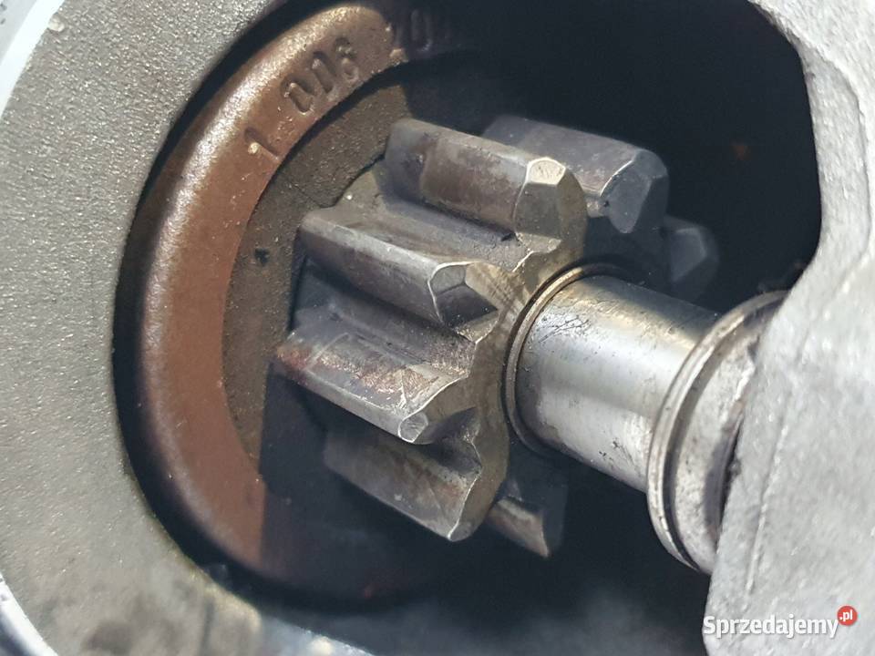 ROZRUSZNIK BMW E60 E61 30 D bosch 0001115041 M57 Chełm