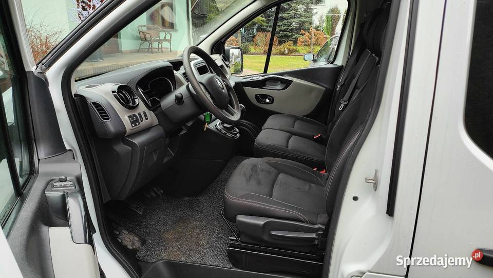 Renault Trafic 16 L1H1 Brygadówka 6 osobowy