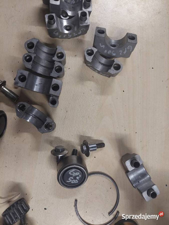 Kawasaki GPZ 500 głowica części mostek mostki dolnośląskie Jelenia Góra