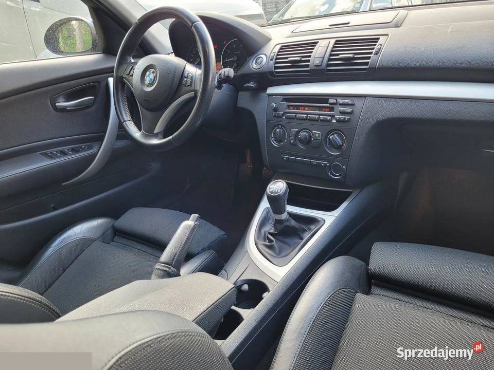 BMW Seria 1 116i 20 benzyna 122 2009r Czeladź