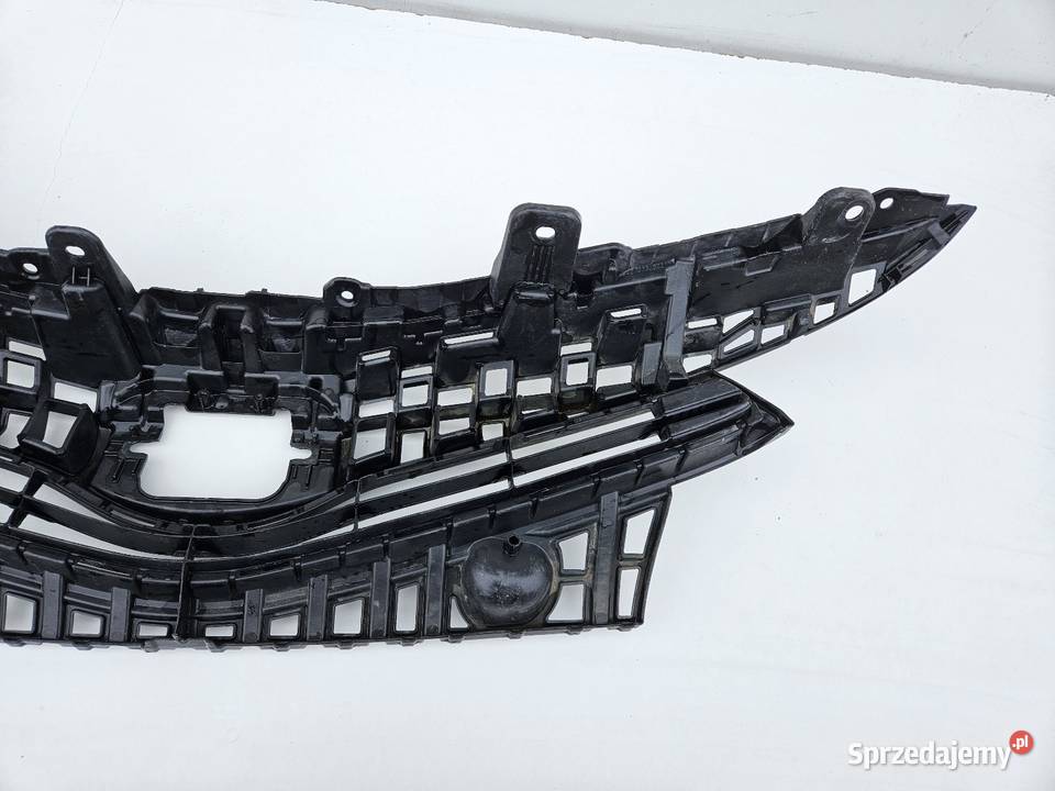 TOYOTA PRIUS V PLUS LIFT GRILL ATRAPA PRZÓD Międzychód