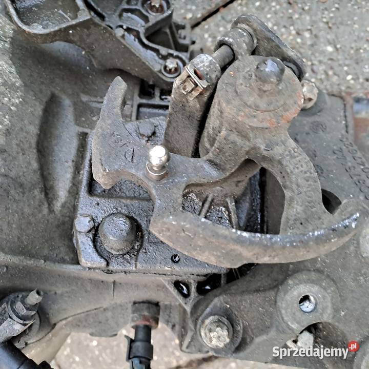 Opel Zafira B 18 16V skrzynia biegów kod F17C394 Skrzynie biegów manualne Jastrzębie-Zdrój