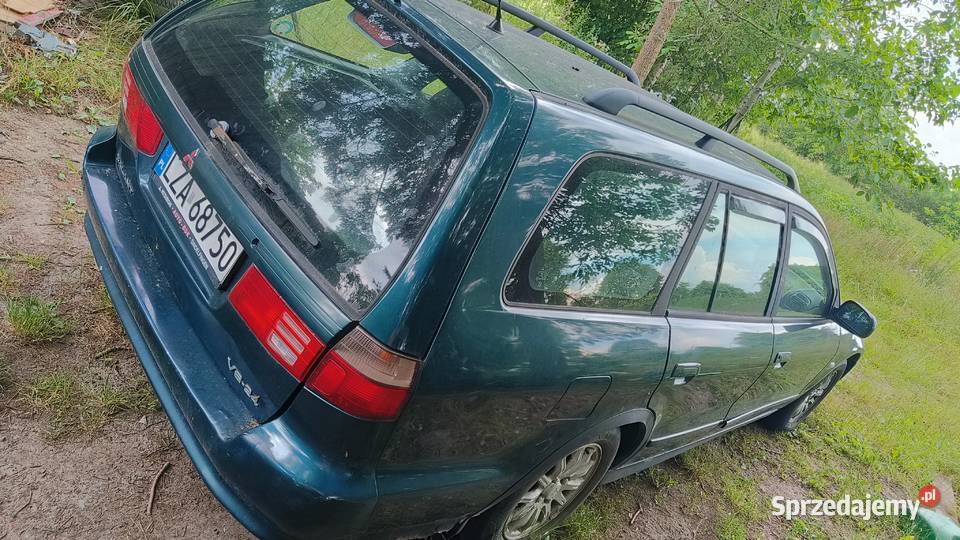 Mitsubishi Galant 25 V6 2000r w calosci na Janów Lubelski sprzedam