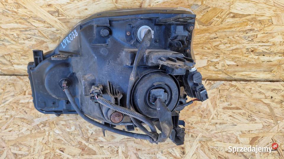 NISSAN XTRAIL LAMPA PRZÓD PRZEDNIA PRAWA EUROPA osobowe Słowikowo
