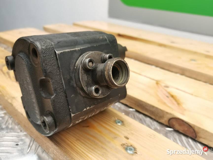 Pompa hydrauliczna DEUTZFAHR TTV 620 0510615354 Wilkowo sprzedam