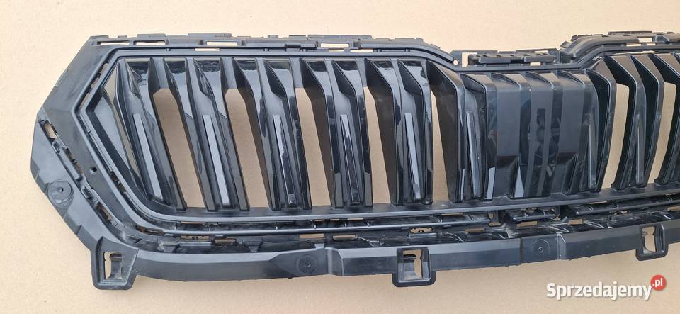 SKODA KAROQ GRILL ATRAPA CHŁODNICY 57A807367A Kargowa sprzedam