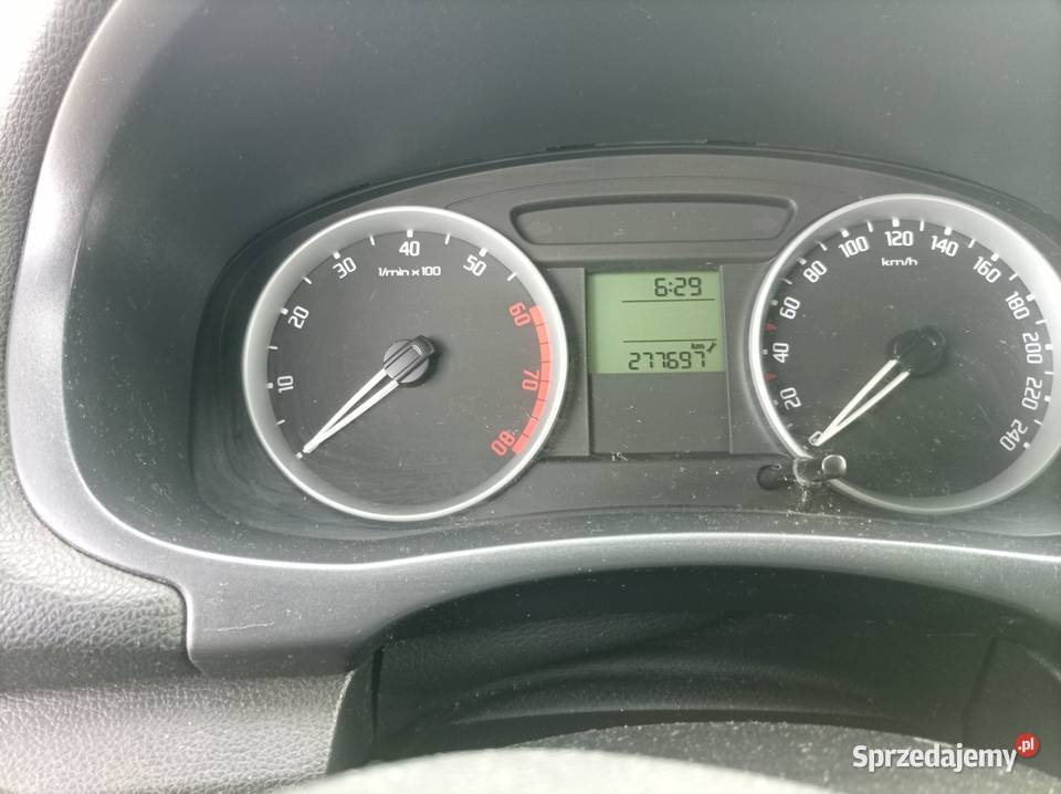 Skoda Fabia Kombi 16 Benzyna 105