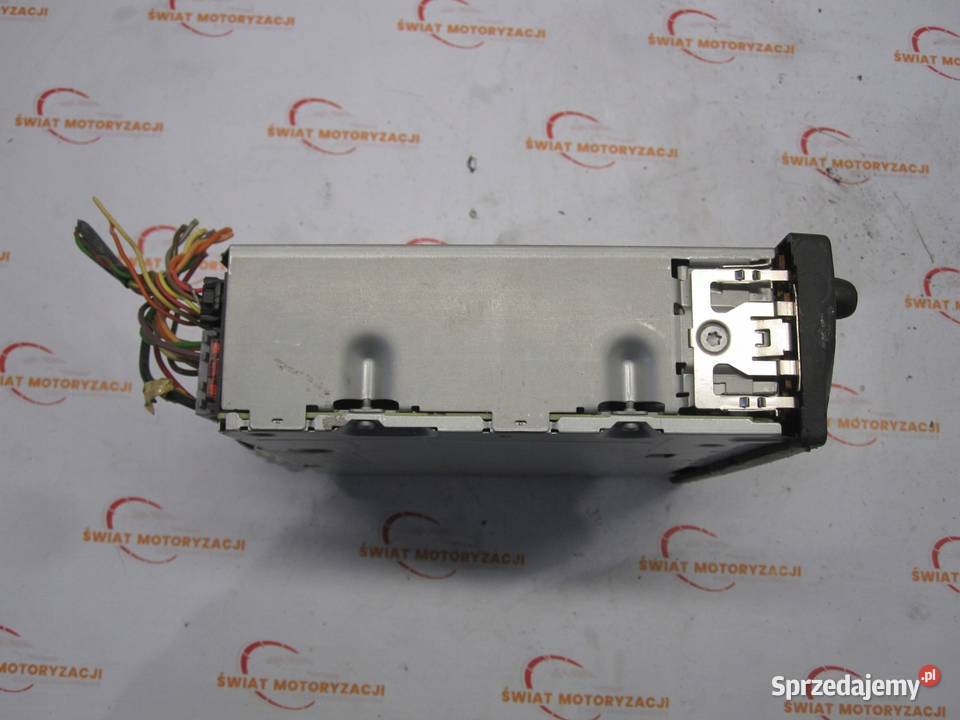 OPEL VIVARO A LIFT 11r radio CD 281155444R osobowe Kielce