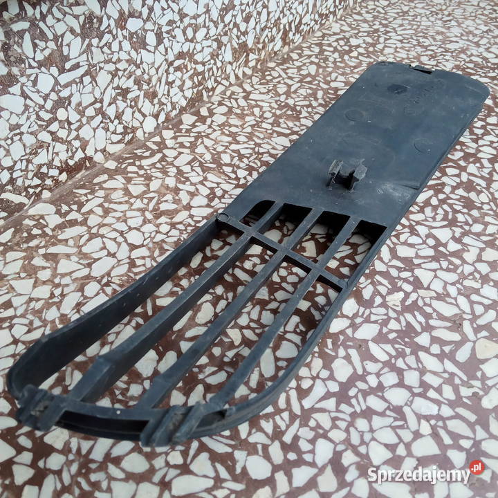 Audi A4 B5 LIFT Kratka zderzaka Lewa przód osobowe