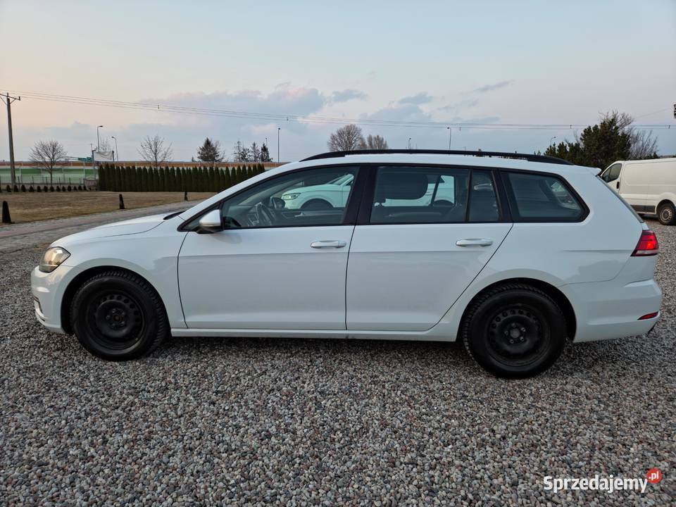 VW GOLF VII 16 TDI 2018 r manualna Golf Białystok sprzedam