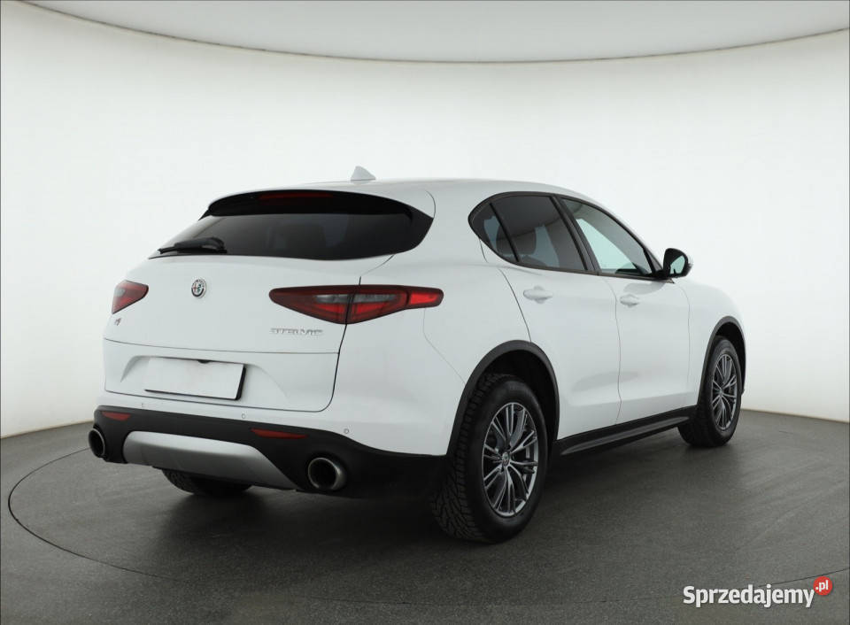 Alfa Romeo Stelvio 20 Turbo Q4 kamera cofania Piaseczno