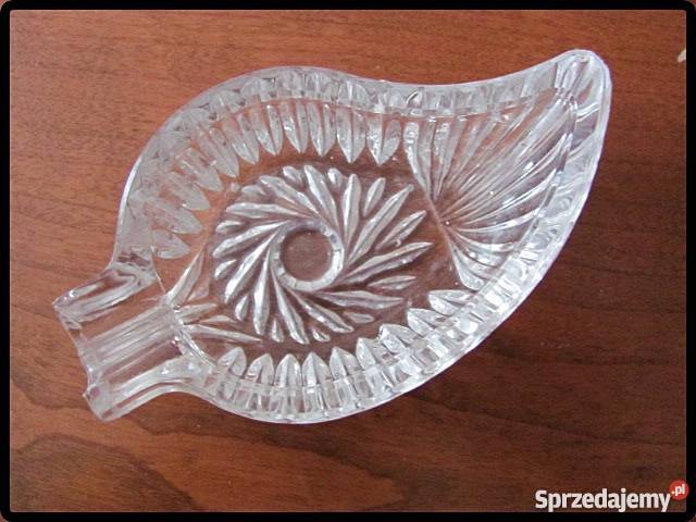 Popielniczka szklana kształt liścia mazowieckie Płock