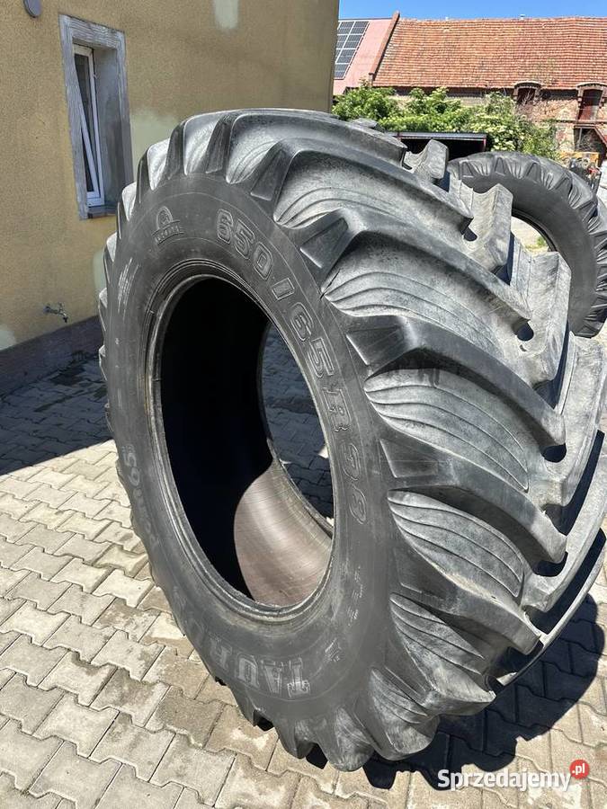 Opony Taurus 65065 R38 Kostomłoty