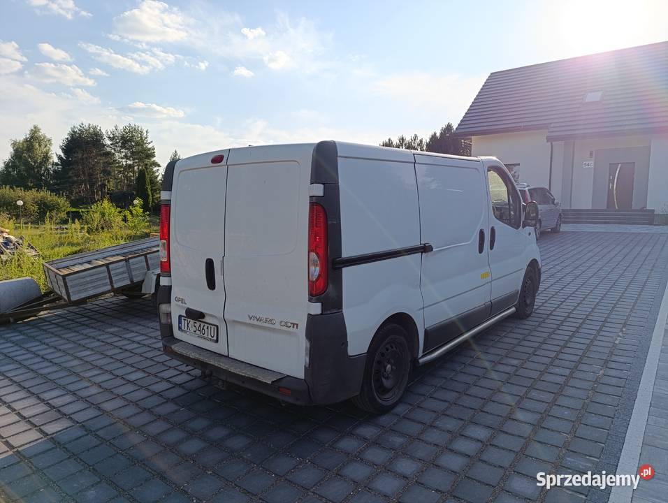 Opel Vivaro L1H1 20 D 2006 r Kielce