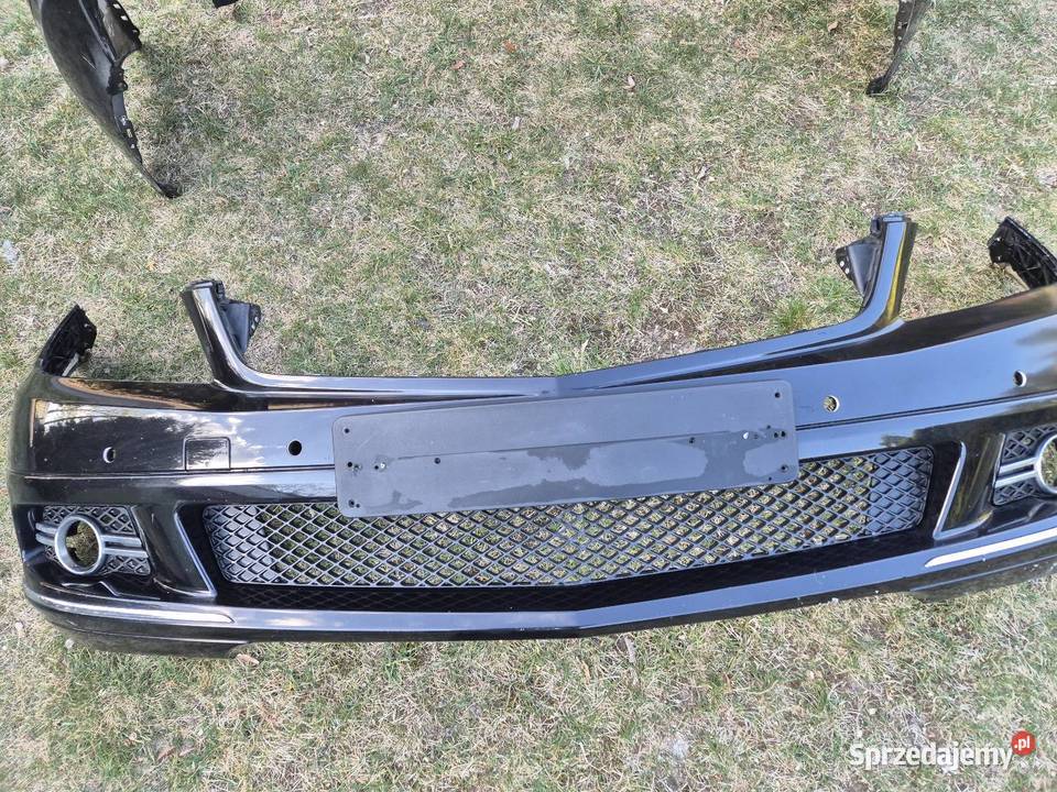 Zderzaki mercedes w 204 c197 osobowe Szamocin
