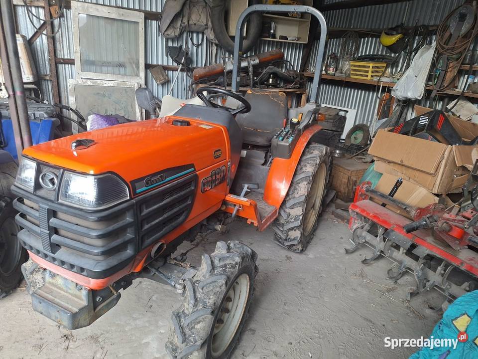 Traktorek komunalny ciągnik rolniczy Kubota Krzelów