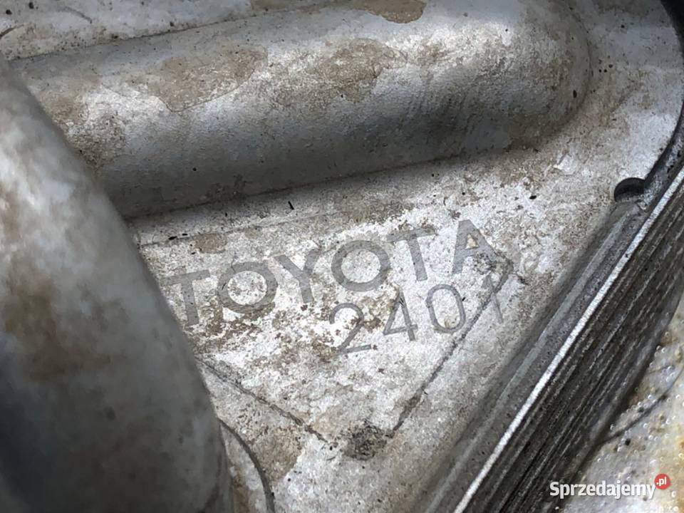 CHŁODNICZKA OLEJU TOYOTA COROLLA E21 20 184