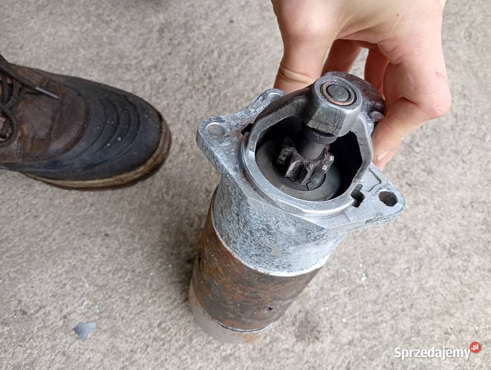 Rozrusznik fiat 126p na kluczyk wielkopolskie Złotniki