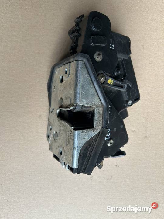 Zamek drzwi lewy prawy przód bmw e46 sedan Części samochodowe sprzedam