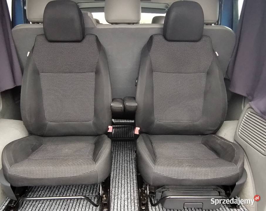 Fotele z podłokietnikami Peugeot 5008 pomorskie Rumia