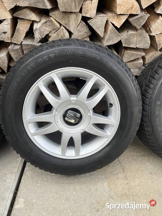 Felgi aluminiowe Seat 5x100 z oponami zimowymi Rzeszów