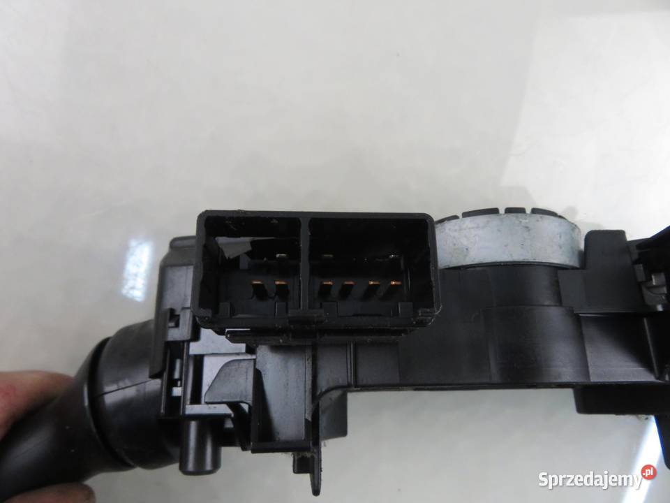 PRZEŁĄCZNIK ZESPOLONY TOYOTA RAV 4 III