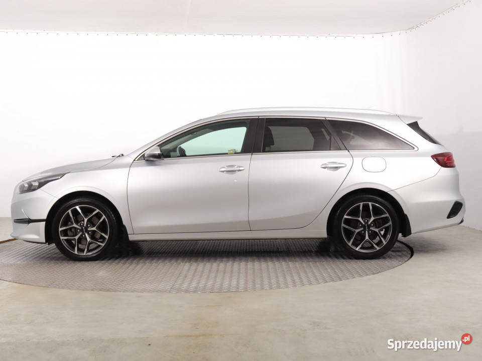 Kia Ceed 15 TGDI światła do jazdy dziennej Cee'd Katowice