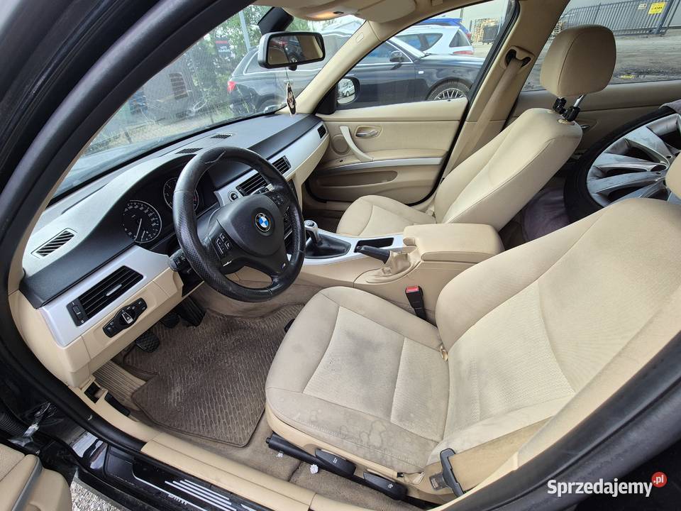 Syndyk sprzeda BMW 316i 16 nieuszkodzony pomorskie Wejherowo
