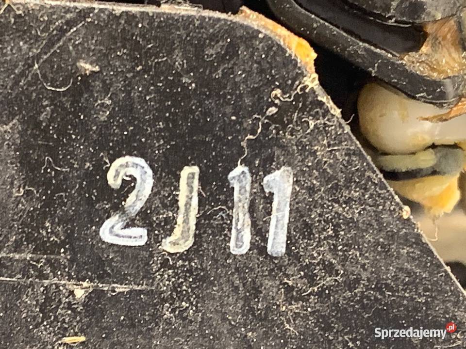 ZAMEK DRZWI PRAWY PRZÓD TOYOTA RAV 4 II SUV 0005