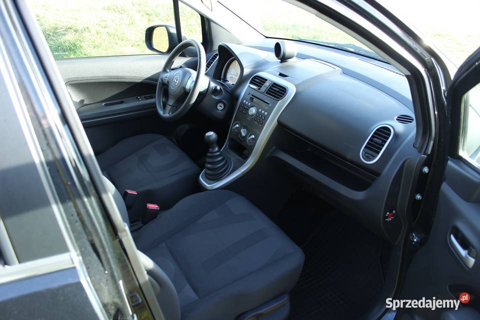 Opel Agila 10b Klimatyzacja 65700 welurowa tapicerka świętokrzyskie Kielce