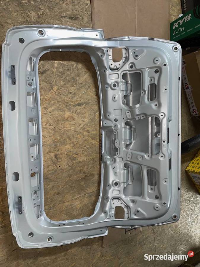 KLAPA TYLNA KIA SPORTAGE IV