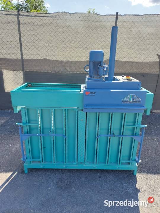 Belownica prasa dwukomorowa do foli kartonów łódzkie Drzewica