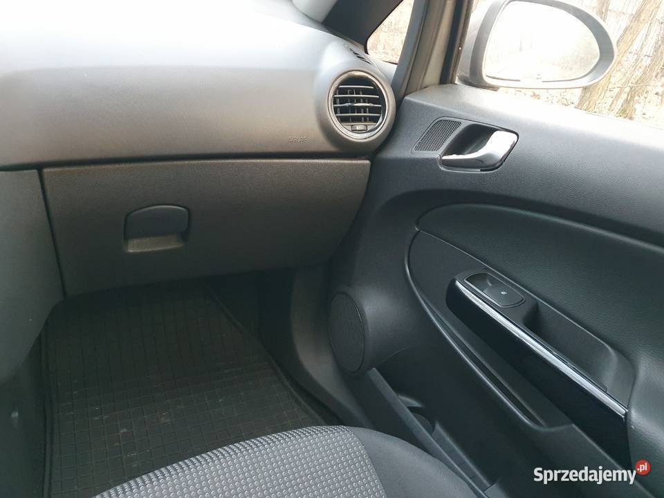 OPEL CORSA 12 ECOTEC 2012 Krajowy Oryginał 129 Katowice sprzedam