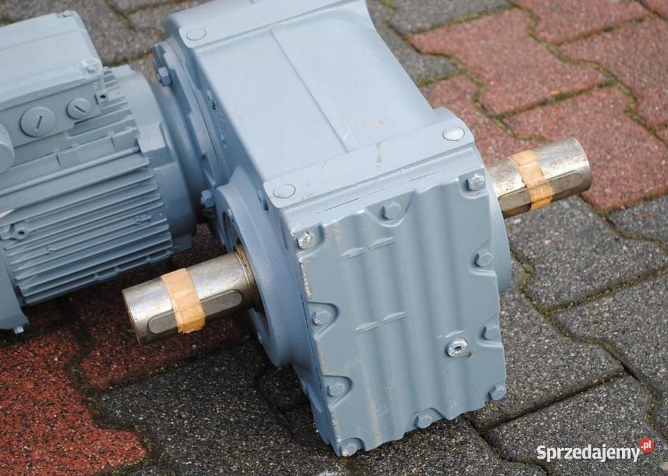 Motoreduktor 11kw 11obrmin z hamucem SEW Kargowa