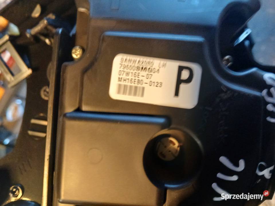 Panel nawiewu Ramka Honda Civic VIII 8 UFO Radłów