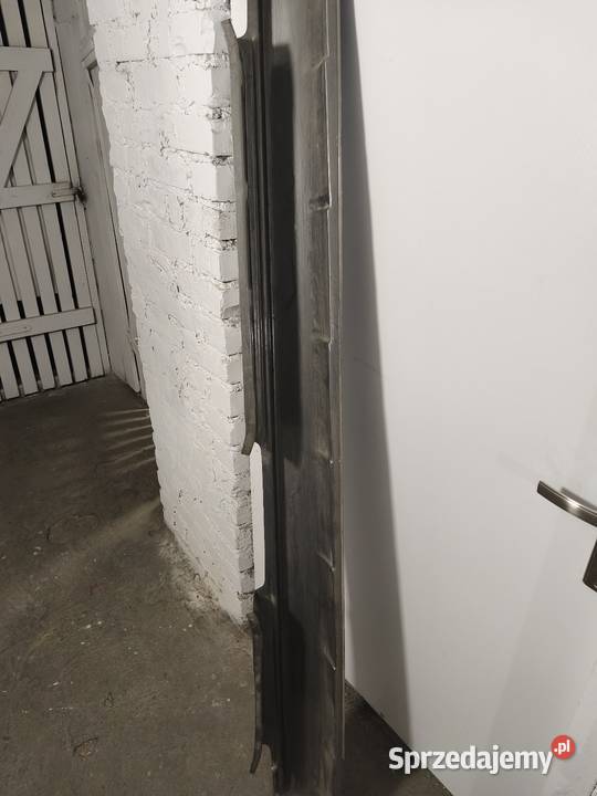 Oddam progiMazda323f Skwierzyna