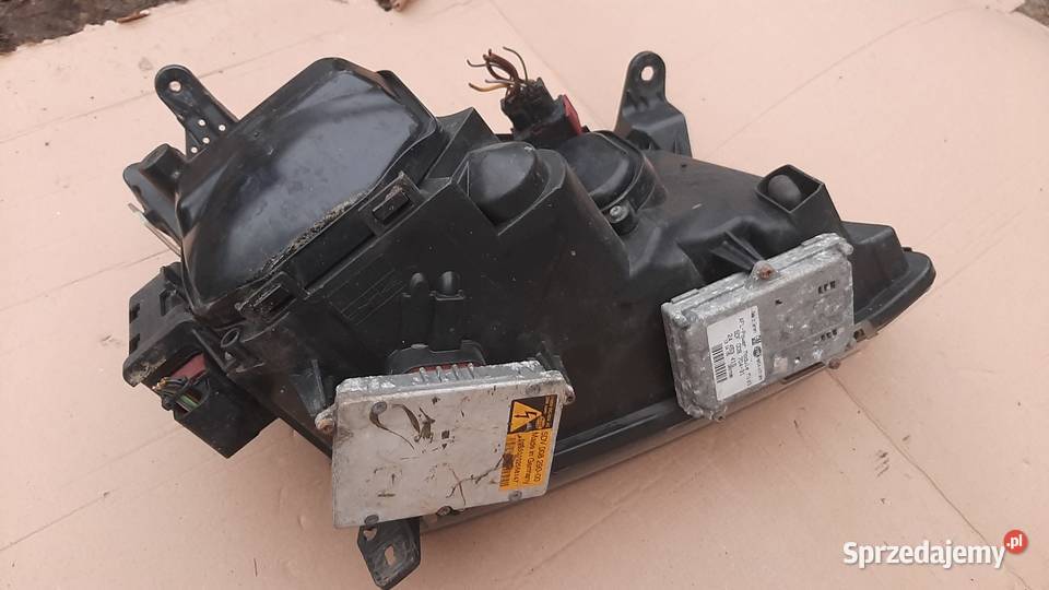 lampa przednia prawa lewa Opel vectra C signum Lampy przednie Korzeńsko