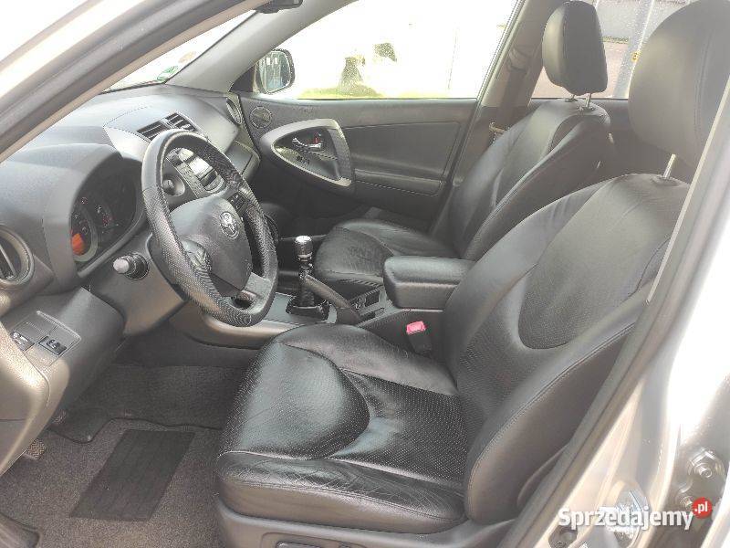 Toyota Rav4 bezwypadkowa pełen serwis 4x nowe manualna małopolskie Tarnów