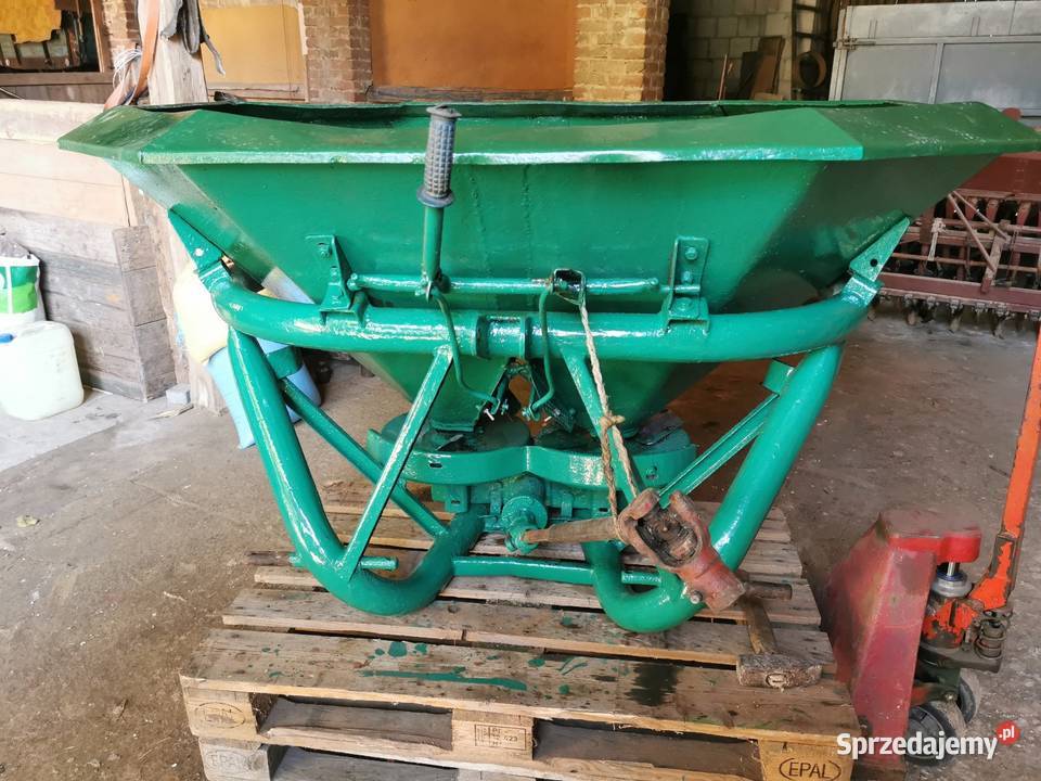 Rozsiewacz nawozów Amazon 400 Rozsiewacze nawozów Gutanów