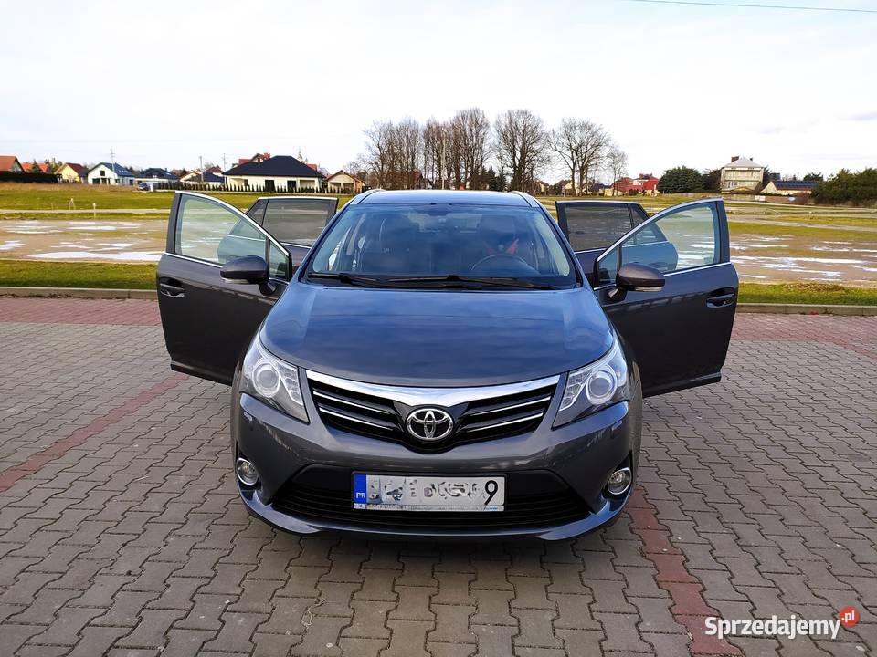 Sprzedam Toyota Avensis T27 diesel Szczucin