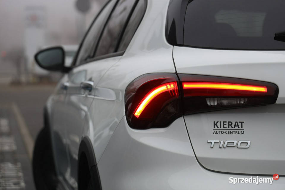 Fiat Tipo 10 T3 Cross Bezwypadkowy Serwisowany Rok produkcji 2022 Tychy