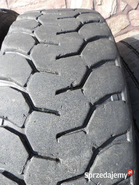 Opony 31580R225 Przeworsk
